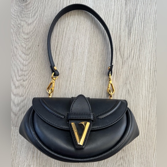 Authentic Versace Virtus Black Leather Shoulder Bag with Gold Accents - Picture 4 of 15